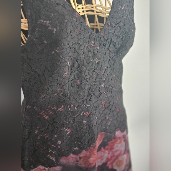 ADRIANNA PAPELL Dress, Size 4 - Picture 6 of 9